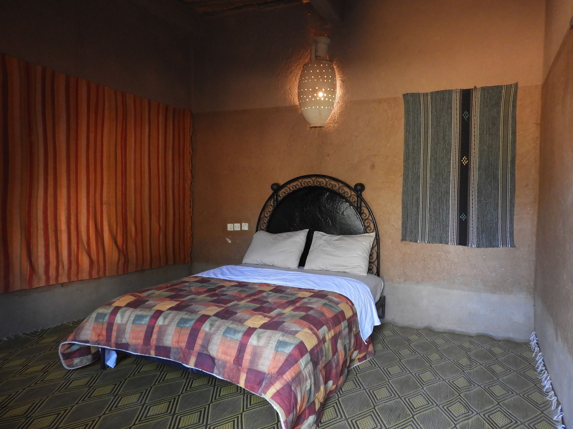 Carrefour Des Nomades Hotel Oulad Driss Екстериор снимка