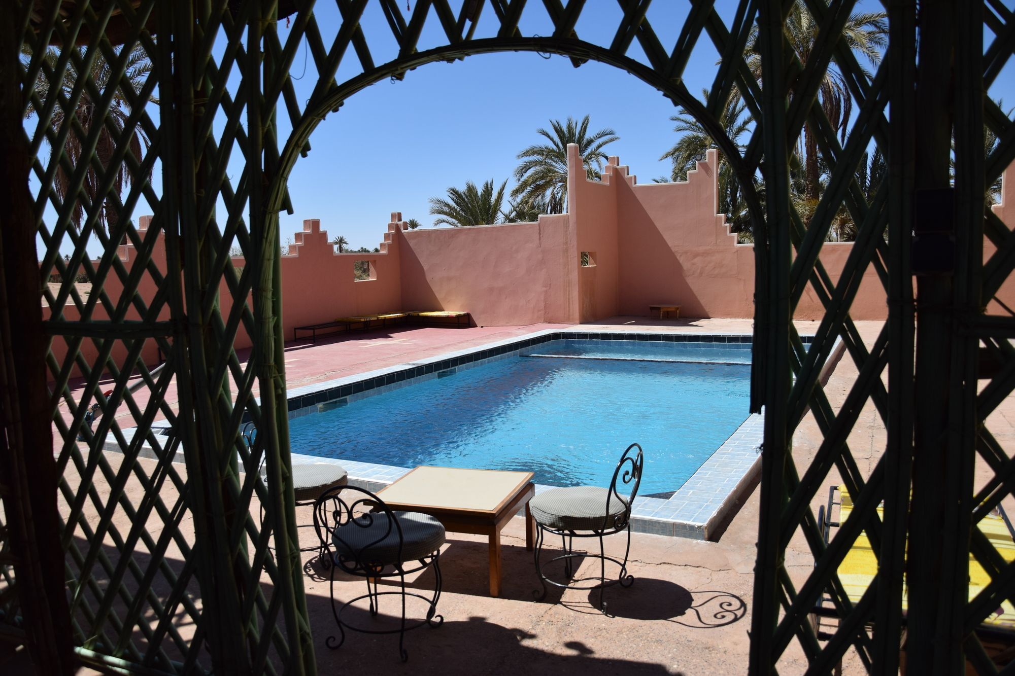Carrefour Des Nomades Hotel Oulad Driss Екстериор снимка